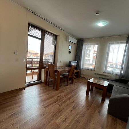 Ski Zone At Gondola, Warm And Cosy, Wifi, Ac, Netflix, Perfect One Bedroom Appartment, Beautiful View Bansko Eksteriør bilde